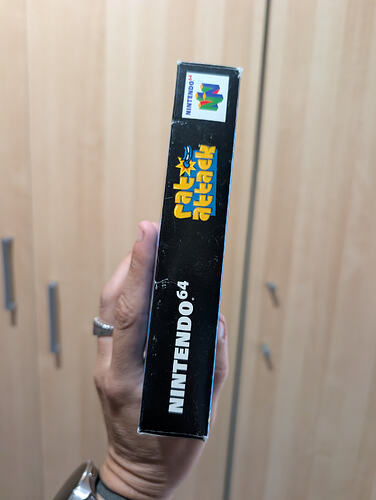 1000934305